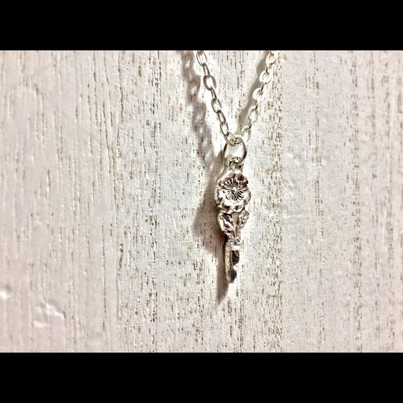 Sterling Silver Plate Spoon Necklace Minimalist - Picture 6 of 8